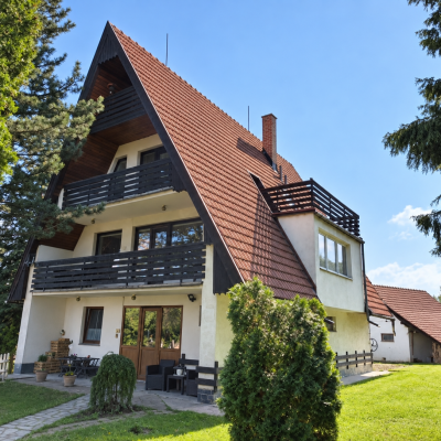 Rodinný dom na predaj pri vode – 500 m od vody